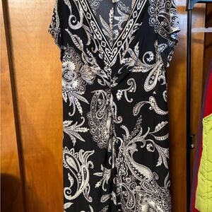 NorthStyle Black and White Paisley Maxi Dress V-Neck XL